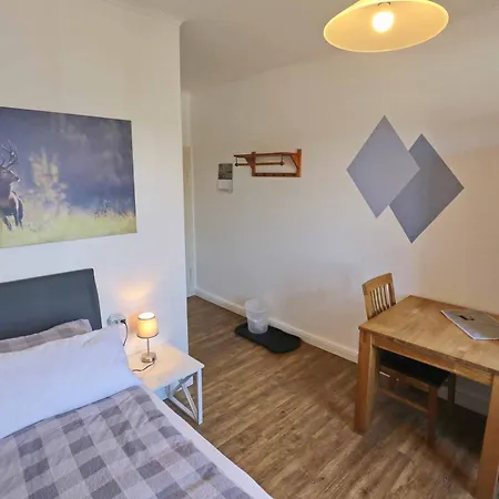 Dasseler Gaestehaus بيت ريفي Dassel